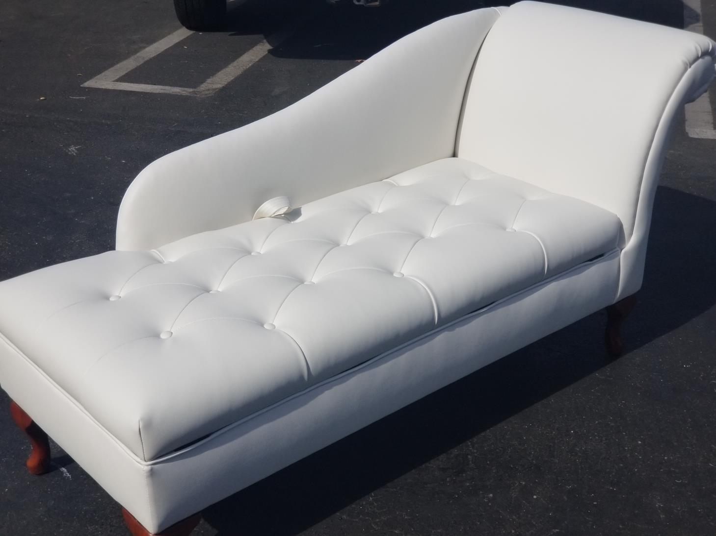 House Upholstery: Service Image-15 House Upholstery: Service Image-15