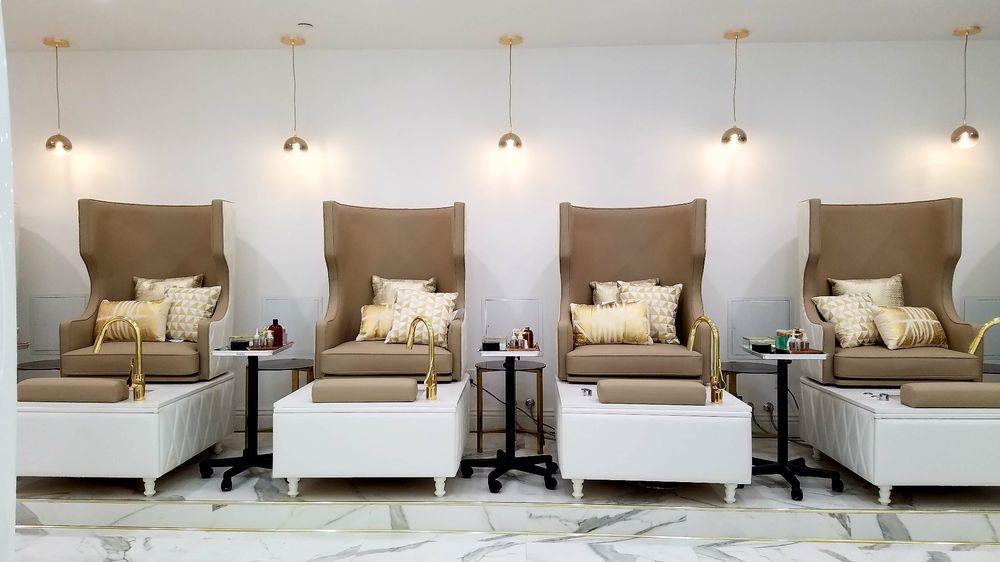 House Upholstery: Service Image-4